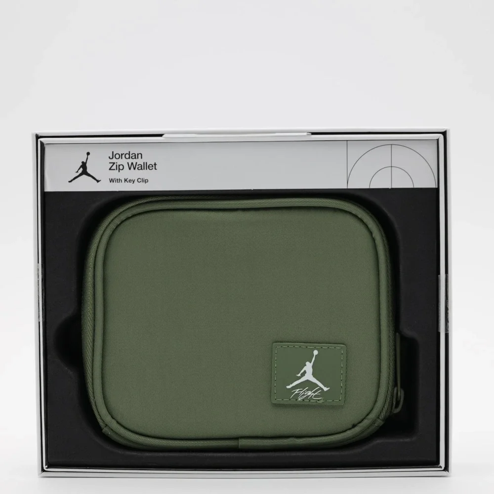 Jordan Men's Key Clip Slip Pocket Card‎ Flight Zip Wallet Nylon Green